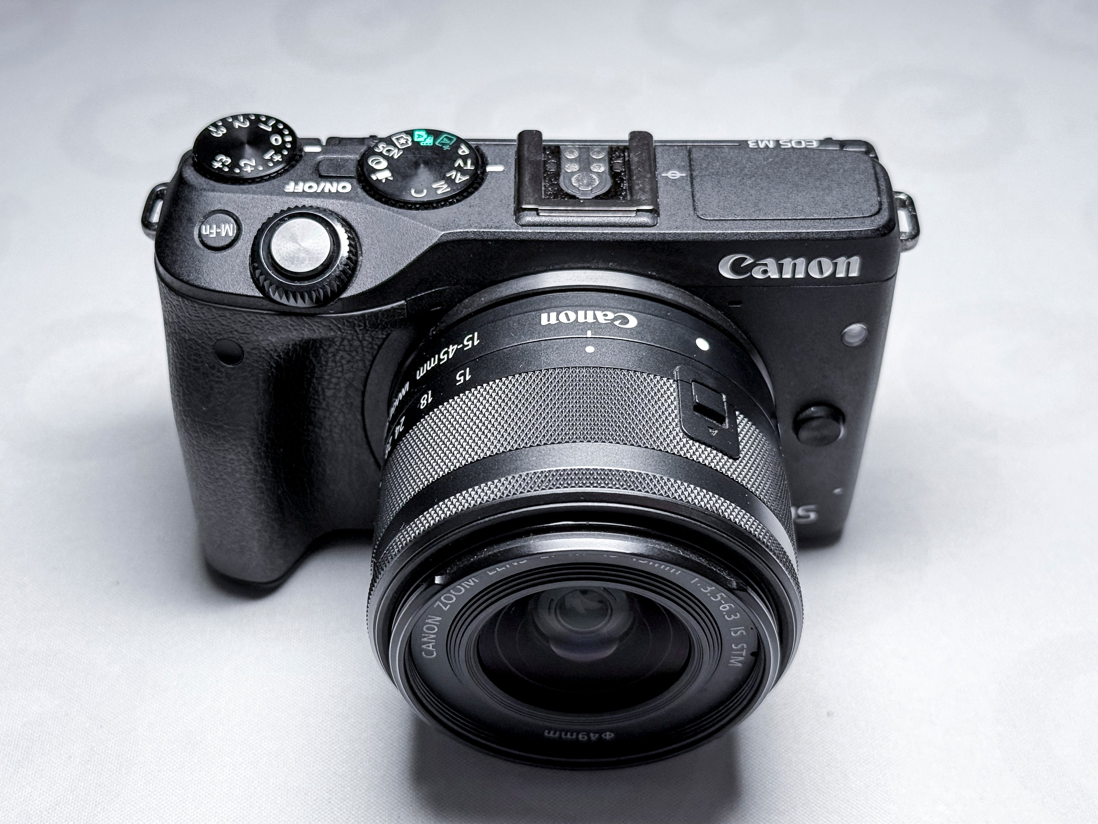 Canon EOS M3 Mirrorless EF-M + 15-45mm STM Kit - Warranty, Near Mint